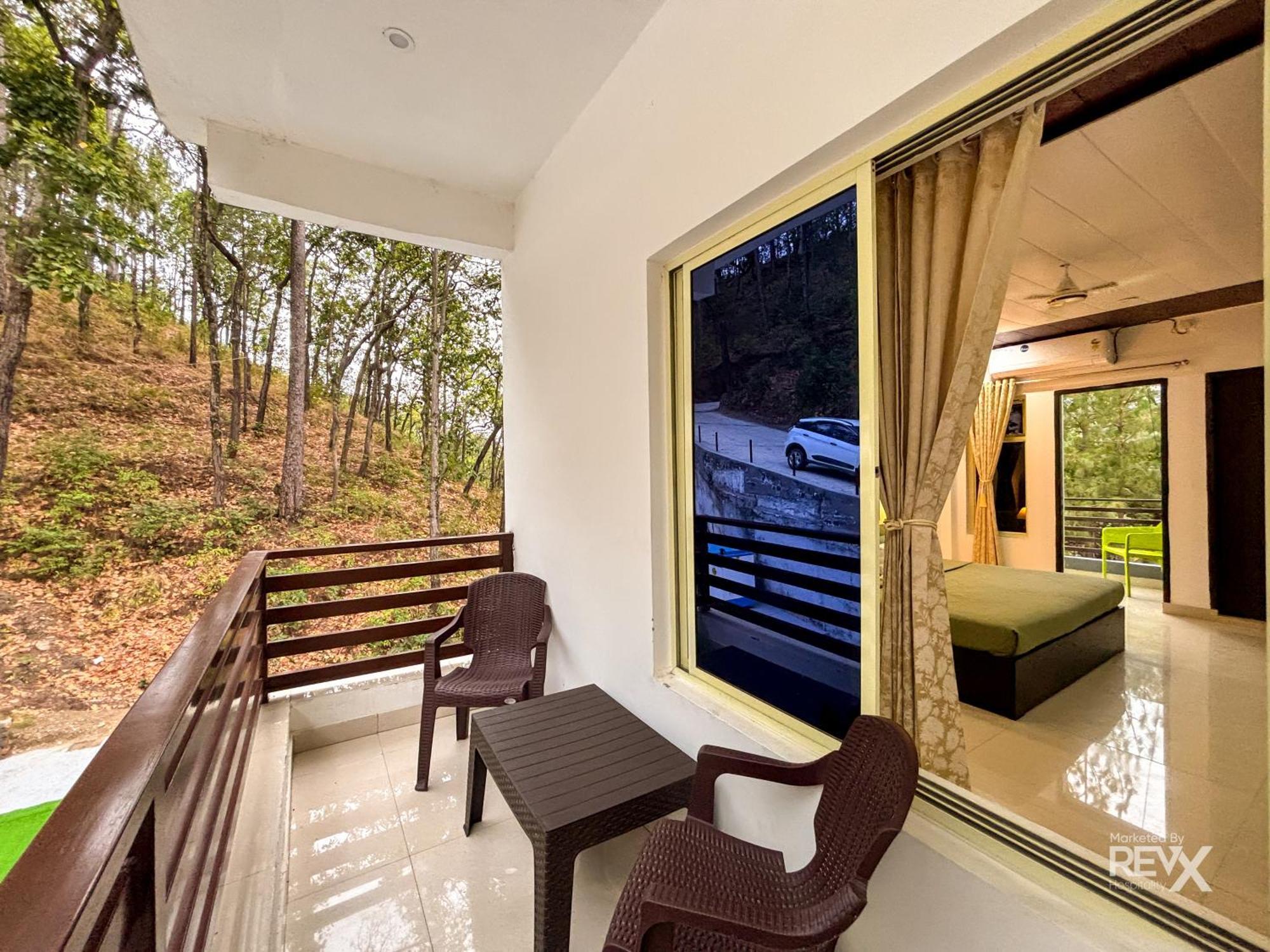 Hotel Prince Valley 랜즈다운 외부 사진